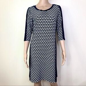 Sandra Darren Women’s Knees dress Sz 10